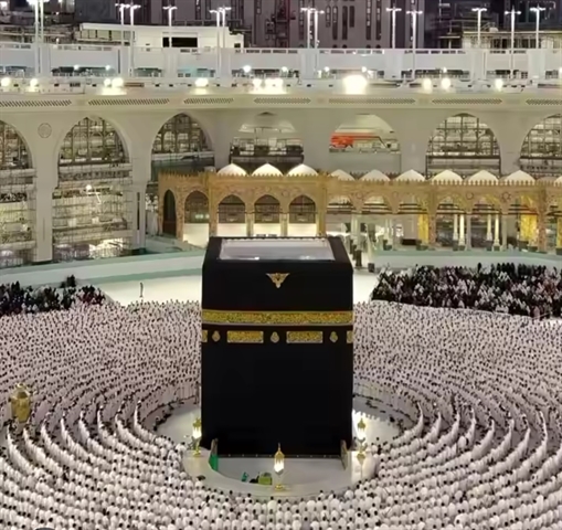همراه داشتن داروها در سفر عمره الزامی می باشد